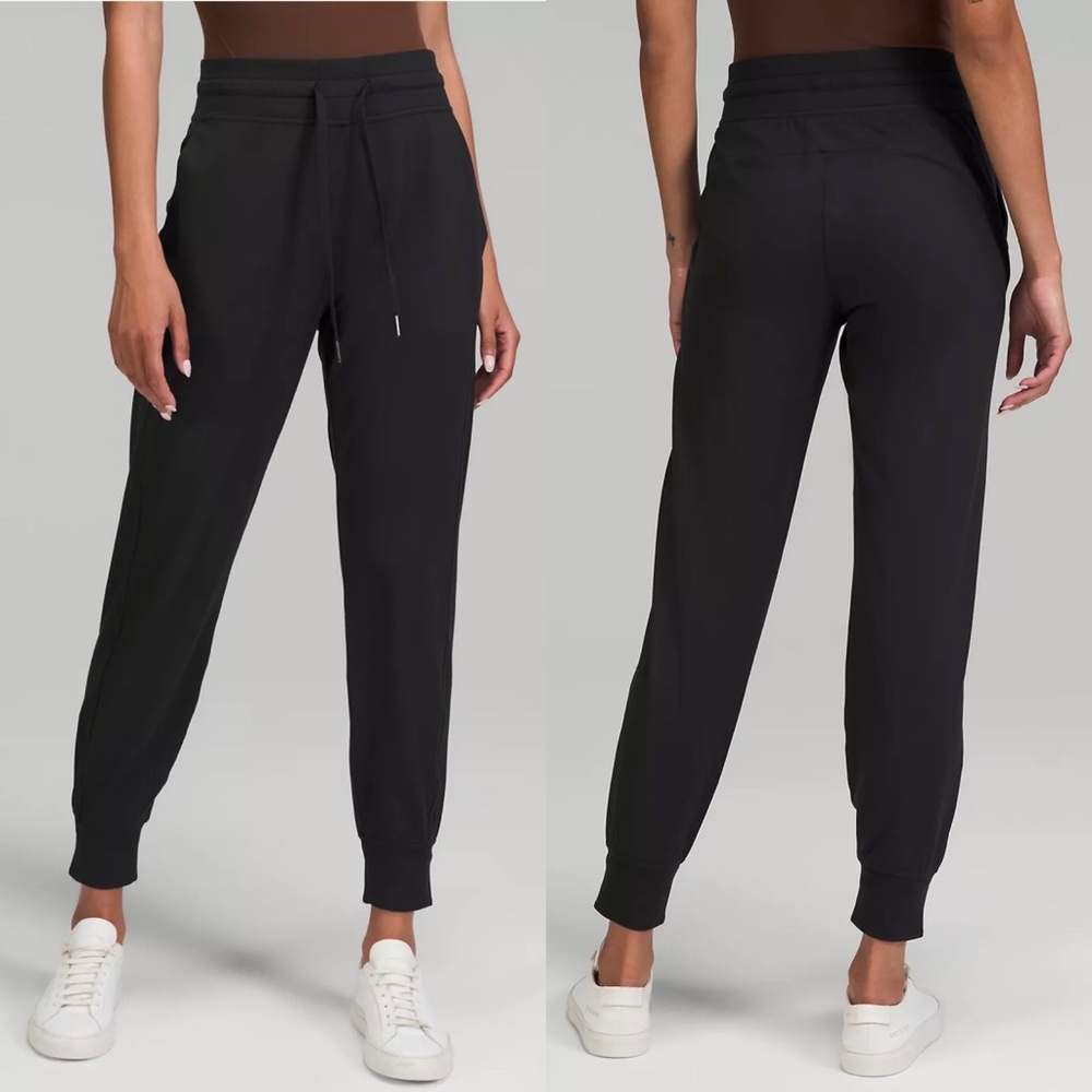 Lululemon Ready to Rulu black joggers